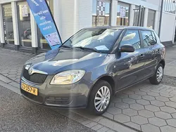Grijs Gebruikt 2009 Skoda Fabia Hatchback | € 3.499 (Eerlijke prijs)