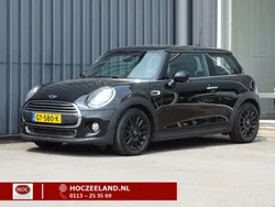 Hatchback Gebruikt 2015 Mini ONE Business Hatchback | € 12.945 (Eerlijke prijs)