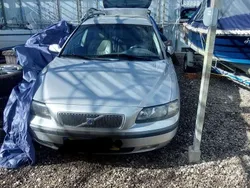 Zilver Gebruikt 2001 Volvo V70 Stationwagen | € 900 (Super prijs)