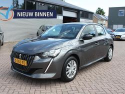 Grijs, metallic lak Gebruikt 2023 Peugeot 208 Active Hatchback | € 14.750 (Goede deal)