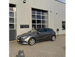 Grijs Gebruikt 2016 Mercedes A180 Prestige Hatchback | € 14.450 (Eerlijke prijs)