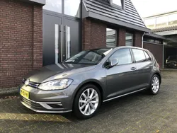 Grijs Gebruikt 2017 VW Golf VII Highline Hatchback | € 18.350 (Duur)