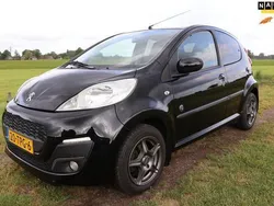 Zwart Gebruikt 2012 Peugeot 107 Envy Hatchback | € 3.499 (Eerlijke prijs)