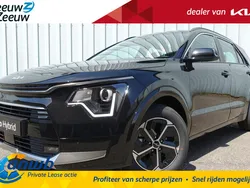 , metallic lak Gebruikt 2022 Kia Niro 4 SUV | € 33.750 (Duur)