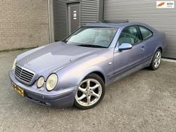 Blauw Gebruikt 1999 Mercedes 230 Elegance Coupé | € 950