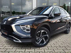 Zwart, metallic lak Gebruikt 2022 Mitsubishi Eclipse Cross Intense+ SUV | € 22.900 (Goede deal)