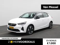 Wit Gebruikt 2023 Opel Corsa-e GS Line Hatchback | € 18.940 (Eerlijke prijs)
