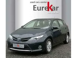 Zwart Gebruikt 2013 Toyota Auris Comfort Sedan | € 10.490 (Eerlijke prijs)