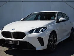 Wit Nieuw 2025 BMW 120 M Sport Hatchback | € 44.742 (Super prijs)