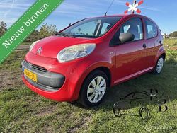 Rood Gebruikt 2007 Citroën C1 Hatchback | € 1.599 (Eerlijke prijs)