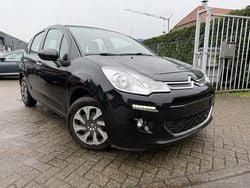 Zwart, metallic lak Gebruikt 2015 Citroën C3 PureTech Hatchback | € 3.950 (Goede deal)