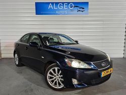 Blauw Gebruikt 2006 Lexus IS220d Business Edition Sedan | € 2.999