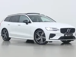 Wit Gebruikt 2022 Volvo V60 R-Design Stationwagen | € 40.800 (Duur)