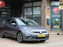 Grijs Gebruikt 2021 VW Polo Edition Hatchback | € 16.250 (Eerlijke prijs)