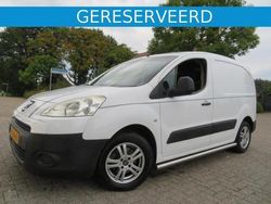Wit Gebruikt 2011 Peugeot Partner Van | € 7.995 (Eerlijke prijs)