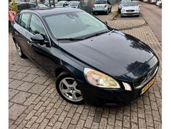 Grijs Gebruikt 2011 Volvo V60 Momentum Stationwagen | € 7.950 (Super prijs)