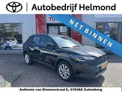Zwart Gebruikt 2024 Toyota Corolla Cross Active SUV | € 34.400 (Eerlijke prijs)