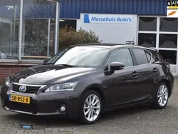 Bruin, metallic lak Gebruikt 2011 Lexus CT200h Hatchback | € 12.750 (Duur)