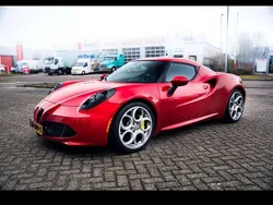 Rood Gebruikt 2015 Alfa Romeo 4C Coupé | € 77.000