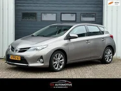 Grijs Gebruikt 2013 Toyota Auris Hatchback | € 10.950 (Super prijs)