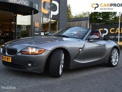 Grijs Gebruikt 2003 BMW Z4 Cabriolet | € 9.950 (Duur)