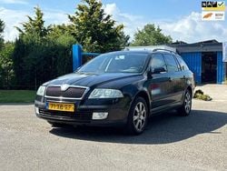 Zwart Gebruikt 2007 Skoda Octavia Ambiente Stationwagen | € 1.500 (Eerlijke prijs)