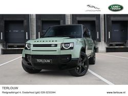 Grasmere green (groen metallic)zwart Gebruikt 2023 Land Rover Defender SUV | € 97.995