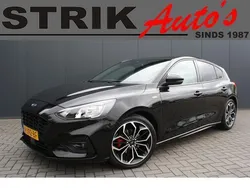 Zwart Gebruikt 2021 Ford Focus Business Edition Hatchback | € 14.489 (Eerlijke prijs)