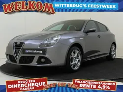 Grijs Gebruikt 2015 Alfa Romeo Giulietta Sprint Hatchback | € 16.425 (Eerlijke prijs)