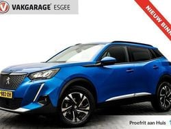 Blauw, metallic lak Gebruikt 2021 Peugeot 2008 Allure SUV | € 19.945 (Eerlijke prijs)