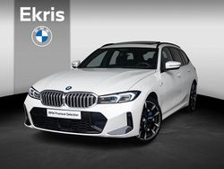 Wit Gebruikt 2025 BMW 330e M Sport Stationwagen | € 54.900 (Eerlijke prijs)