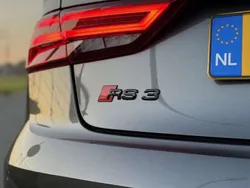 Grijs Gebruikt 2019 Audi RS3 Hatchback | € 57.950 (Iets duurder)