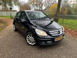 Zwart (metallic) Gebruikt 2005 Mercedes B200 MPV | € 2.950 (Super prijs)