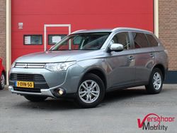 Grijs (metallic) Gebruikt 2014 Mitsubishi Outlander P-HEV SUV | € 8.950 (Goede deal)