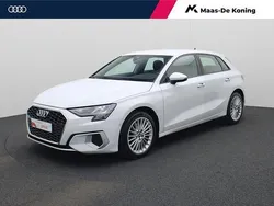 Wit Gebruikt 2021 Audi A3 Sportback Advanced Hatchback | € 26.440 (Goede deal)
