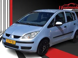 Blauw Gebruikt 2004 Mitsubishi Colt Invite Hatchback | € 1.940 (Eerlijke prijs)