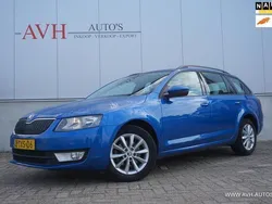 Blauw Gebruikt 2014 Skoda Octavia Ambition Stationwagen | € 8.950 (Eerlijke prijs)