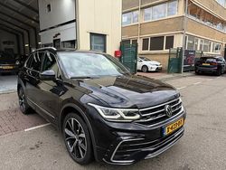 Zwart Gebruikt 2021 VW Tiguan Business+ SUV | € 31.750 (Eerlijke prijs)