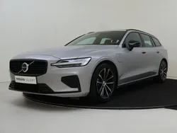 Grijs Gebruikt 2024 Volvo V60 Plus Stationwagen | € 47.935 (Eerlijke prijs)
