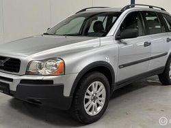 Grijs Gebruikt 2005 Volvo XC90 Momentum SUV | € 15.945
