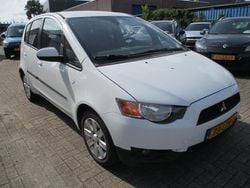 Wit Gebruikt 2010 Mitsubishi Colt Hatchback | € 1.999 (Goede deal)