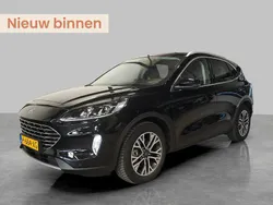 Zwart Gebruikt 2020 Ford Kuga Titanium X SUV | € 22.945 (Eerlijke prijs)