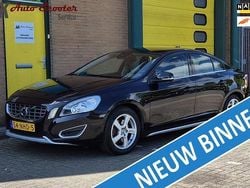 Zwart Gebruikt 2010 Volvo S60 Sedan | € 8.850 (Eerlijke prijs)