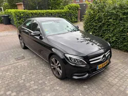 Zwart Gebruikt 2014 Mercedes C180 Edition Sedan | € 15.000 (Eerlijke prijs)