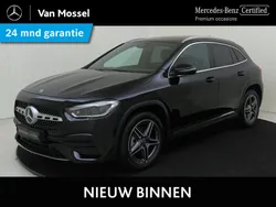 Zwart Gebruikt 2022 Mercedes GLA250 Business SUV | € 41.945 (Eerlijke prijs)