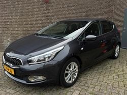Grijs Gebruikt 2015 Kia Ceed Comfort Hatchback | € 11.440 (Iets duurder)
