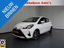Wit Gebruikt 2020 Toyota Yaris Connect Style Hatchback | € 13.945 (Eerlijke prijs)