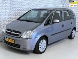 Grijs Gebruikt 2003 Opel Meriva MPV | € 1.999 (Eerlijke prijs)