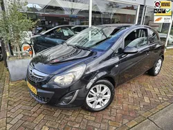 Zwart Gebruikt 2014 Opel Corsa Hatchback | € 6.750 (Duur)