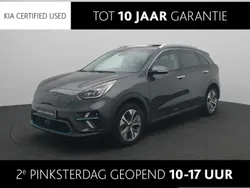 Grijs, metallic lak Gebruikt 2021 Kia e-Niro SUV | € 24.940 (Super prijs)
